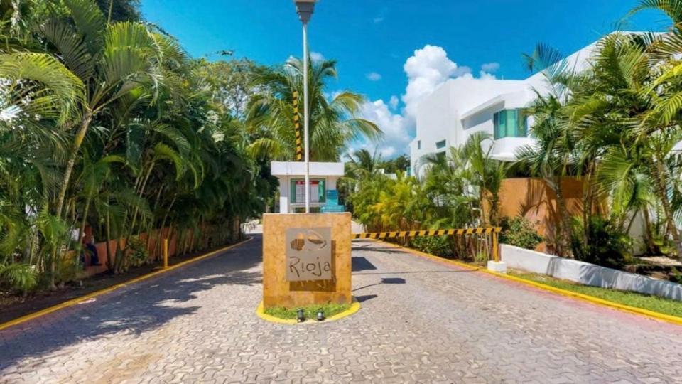 Bed and Breakfast Casa Rioja Playacar Плая-дель-Кармен Экстерьер фото